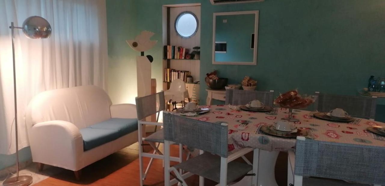 Bed & Breakfast Venezia Marina Di Carrara Exterior foto